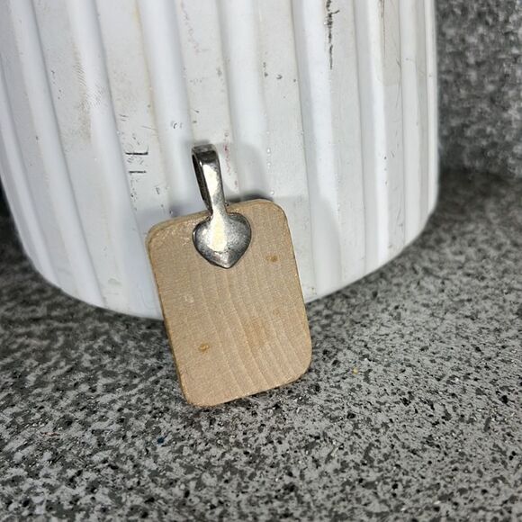 Vintage Wooden ‘Postage Stamp’ Pendant Necklace - Picture 4 of 4